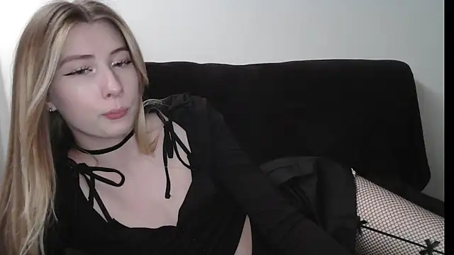 erikashyy - ErikaShyy's free webcam