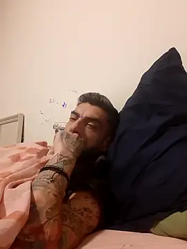 italian69am - Italian69am's free webcam - UK Sex Cams