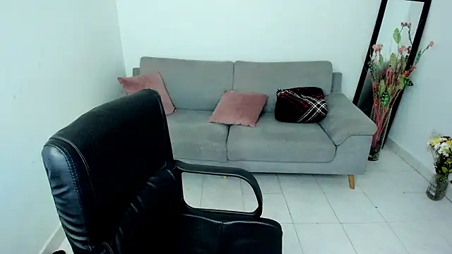 adele_sweett - Adele_Sweett's free webcam - UK Sex Cams