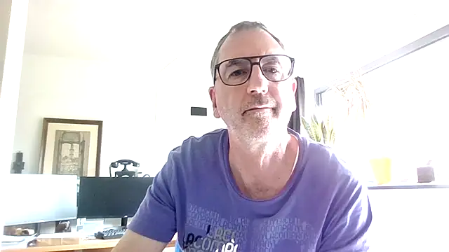 hotlucas66 - HotLucas66's free webcam - UK Sex Cams