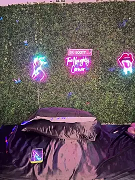 renathickass (F milf) - BLASIAN BADDIE PVT/EXC SLUT ME OUT