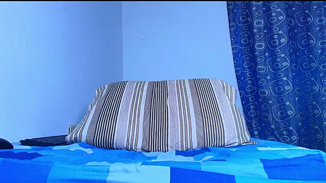 thomass00 - Thomass00's free webcam - UK Sex Cams