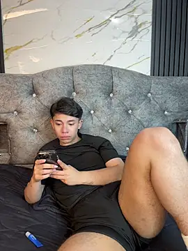 noah_ledom - Noah_ledom's free webcam - UK Sex Cams