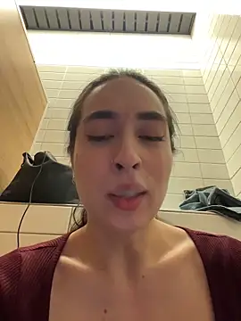 Holly_Play live sex cam