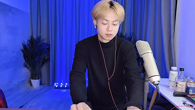 hafabva (M twink) - 性感脫衣舞Sexy striptease