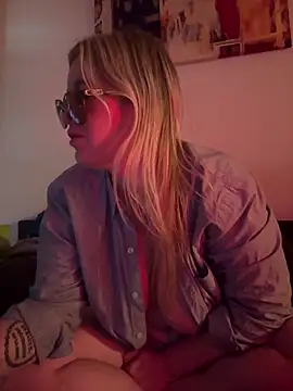 granlady7 (Ask my age) - show tetas con aceite