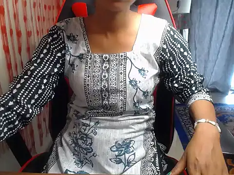 ms_shona (F teen) - Eyes 👀 show