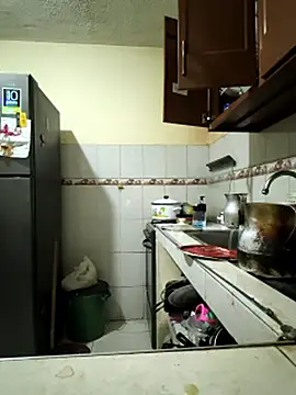 rosahills (F milf) - squirt