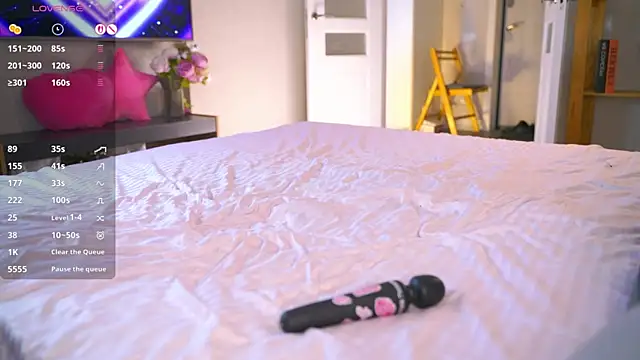 LilianBenskin Live Webcam on Stripchat