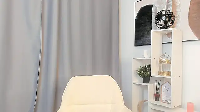 evieraminez - EvieRaminez's free webcam - UK Sex Cams