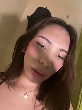 sidechick_bunny - SideChick_Bunny's free webcam - UK Sex Cams