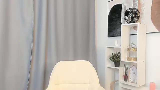 evieraminez - EvieRaminez's free webcam - UK Sex Cams