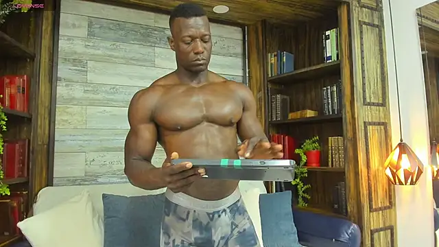 marcusblack_ (Ask my age) - FLEX MUSCLE LOVE!
