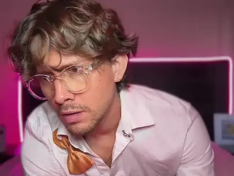 mcklister_kinky_feets (M young) - CUM AT GOAL