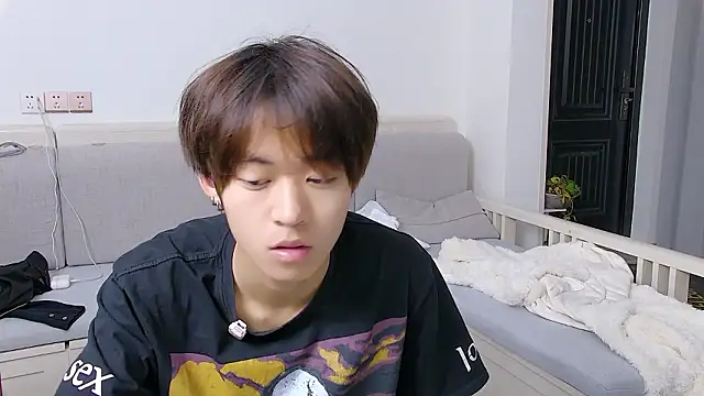 buding-001's live cam