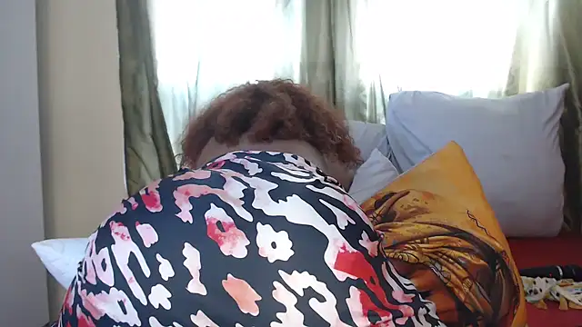 foxybrownxx1 - Foxybrownxx1's free webcam - UK Sex Cams