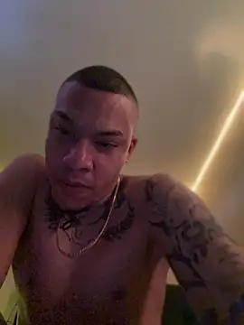 AlphaMasterXxx webcam