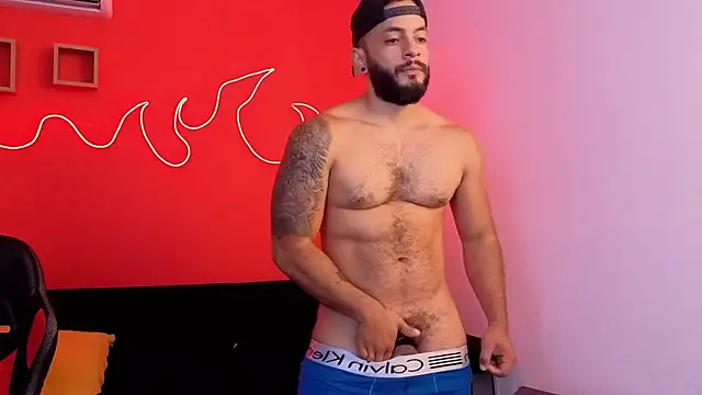 mike_savage3 - Mike_savage3's free webcam - UK Sex Cams