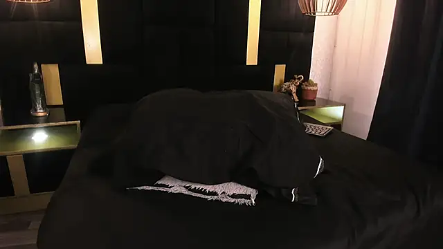 lucio__fox - Lucio__Fox's free webcam - UK Sex Cams