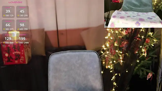 美女Moonccoi在线直播