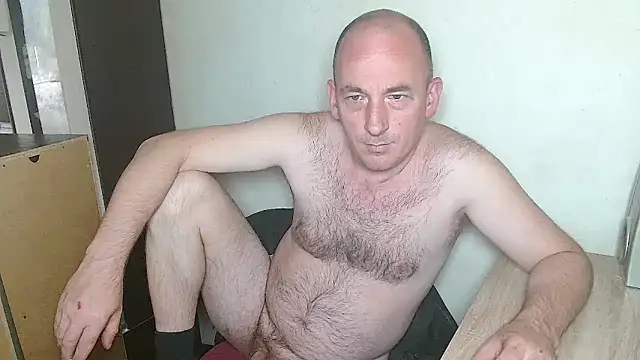 johan___barker (Ask my age) - HORNY CUM