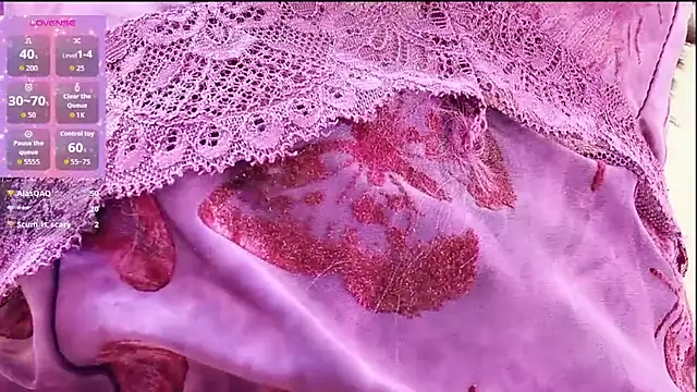 美女yunbaobei_6688在线直播