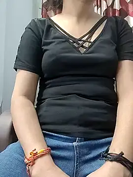 ruhi_07 (F young) - Boobs show 😍