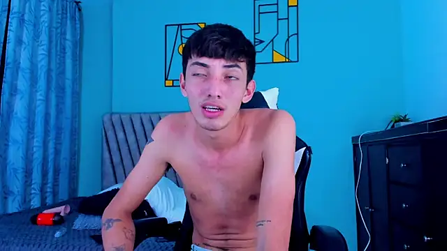 maikol_ortiz - Maikol_Ortiz's free webcam - UK Sex Cams