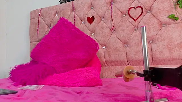 thianahorny - Thianahorny's free webcam