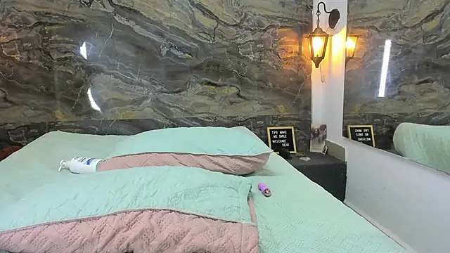 agnes-23 - Agnes-23's free webcam - UK Sex Cams