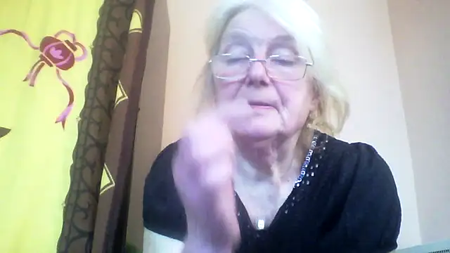 amylove353 - AmyLove353's free webcam - UK Sex Cams