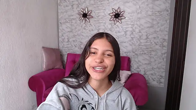 Evagirl69 live sex cam