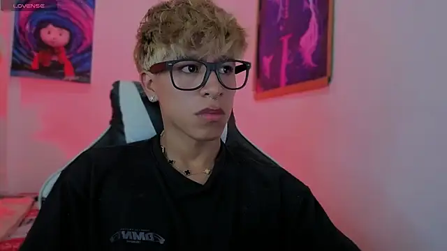 Ryan_sweet live sex cam