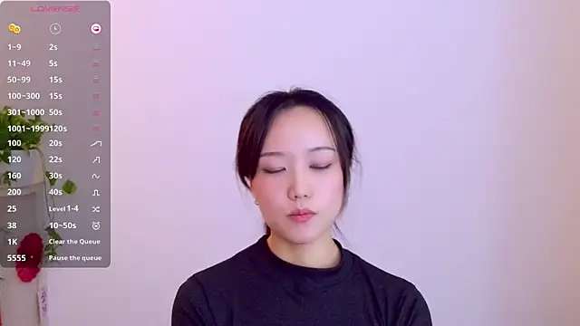 Nitamade79 live sex cam