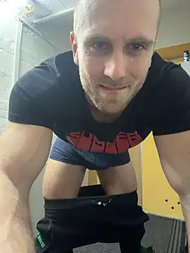 trainwithme (M young) - Explode at gym+LT 5m toy control!!