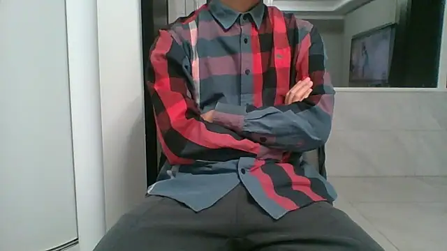 nole_china7 (Ask my age) - talk / fun / cum