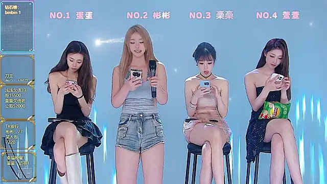 Fox_815 live sex cam