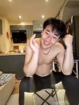 day-18 - Day-18's free webcam - UK Sex Cams