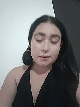 Webcam Model (Freckless_)  is live.Free join now!