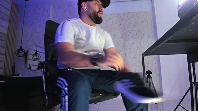 jhon_bear03 (M young) - cum show