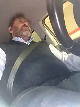 necroforo (M mature) - Senza masturbarmi e venire fino al goal