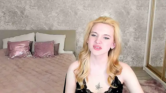 carryparker - CarryParker's free webcam - UK Sex Cams