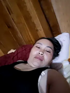 nin-anna - Nin-anna's free webcam - UK Sex Cams