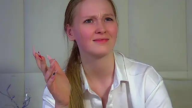 agatafoxley - AgataFoxley's free webcam - UK Sex Cams