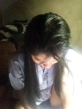 hiniyk2 - Hiniyk2's free webcam - UK Sex Cams