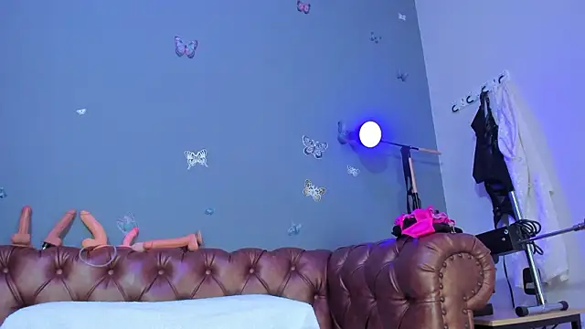 kaira_mosse - Kaira_mosse's free webcam - UK Sex Cams