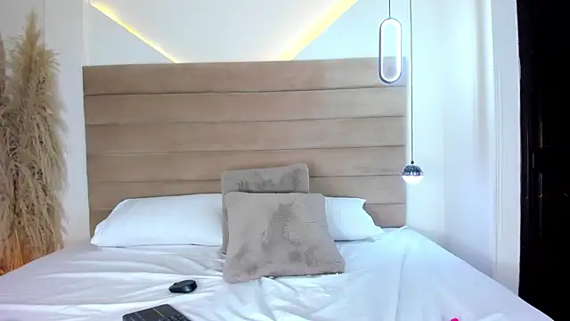 abby_evans05 - Abby_evans05's free webcam - UK Sex Cams