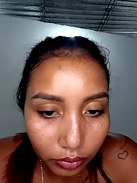 genesis_18_ - Genesis_18_'s free webcam - UK Sex Cams