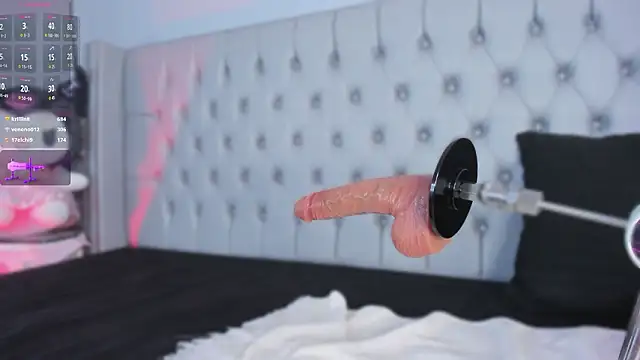 lily_stclair - Lily_StClair's free webcam