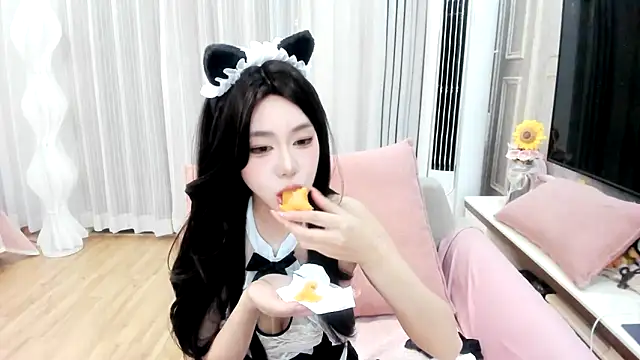 美女jolie_33在线直播